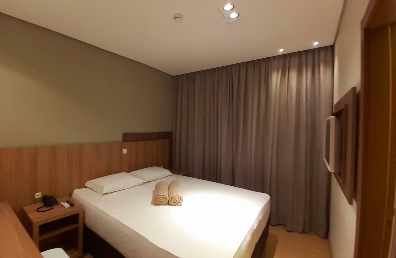 Araucária Pinna Business Hotel מראה חיצוני תמונה